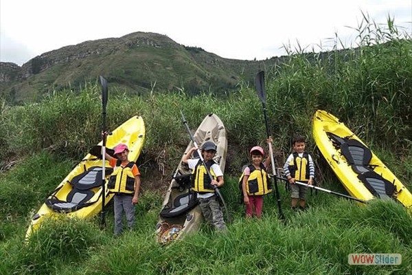 6_kayaks_2
