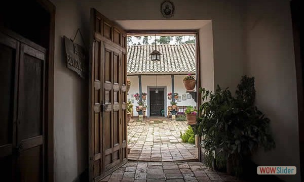 6_corredor_patio